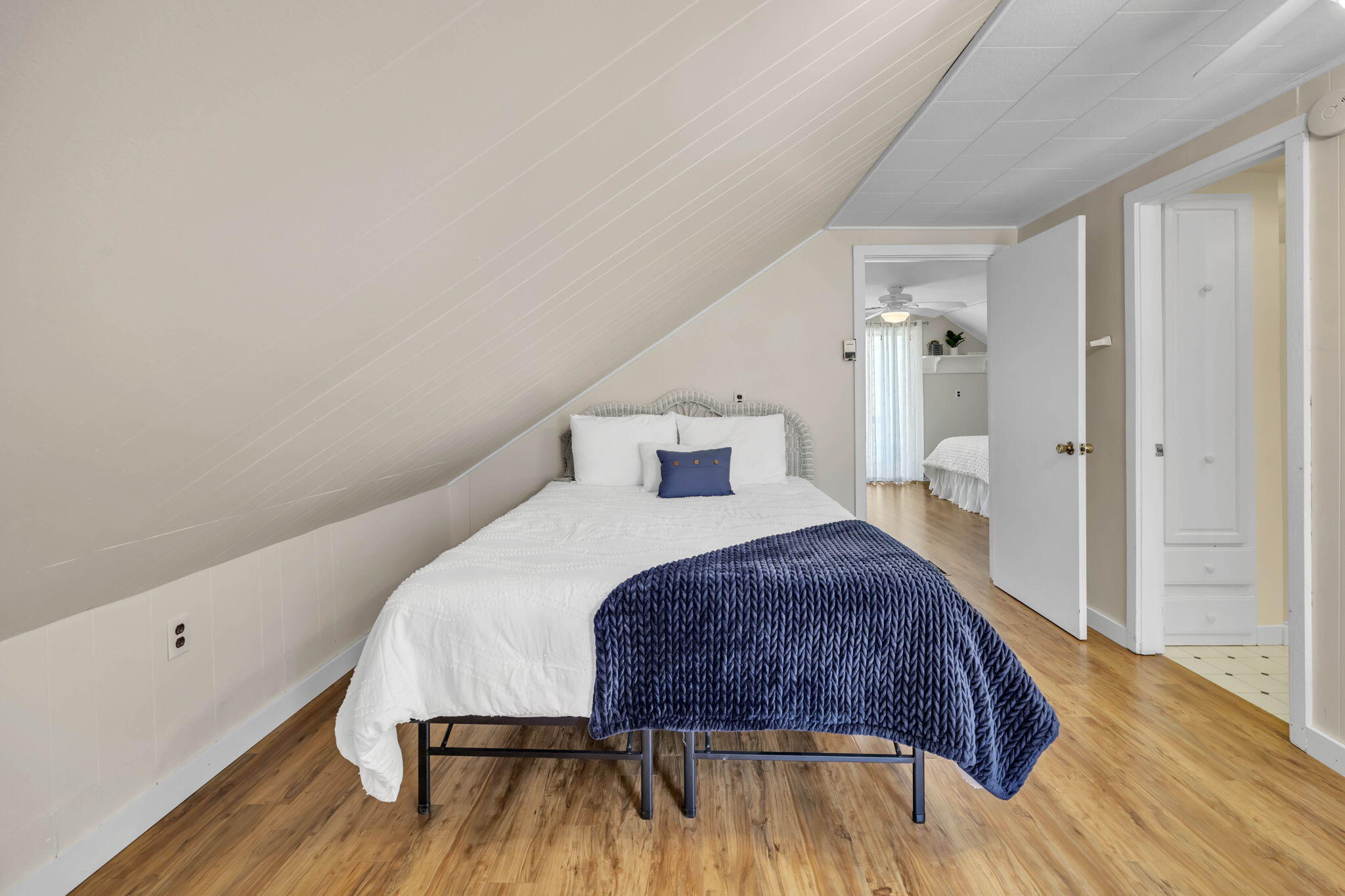 502 Newbury Neck Road Surry, ME 04684 - Photo 21 of 40 Second Level Primary bedroom