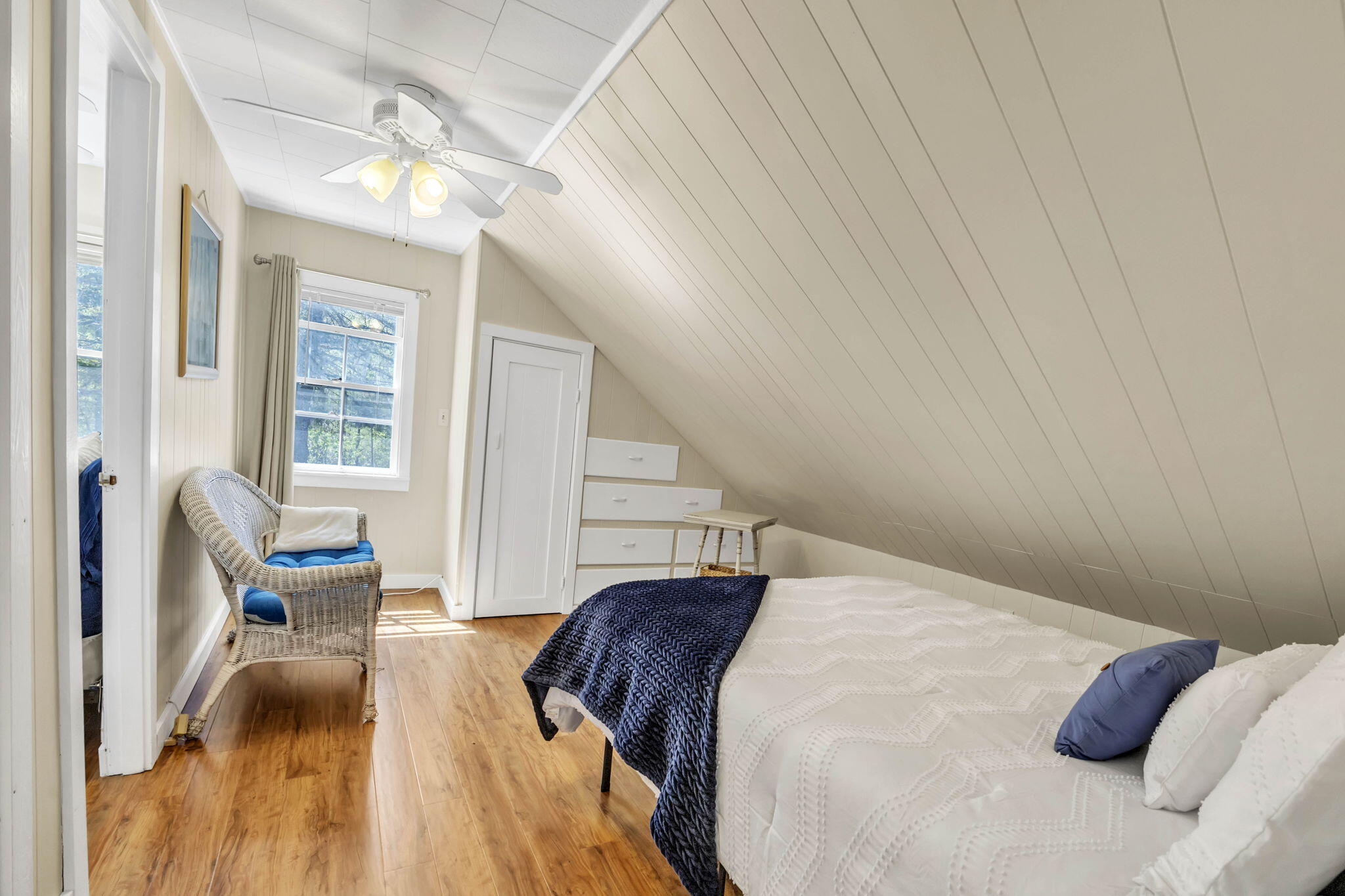 502 Newbury Neck Road Surry, ME 04684 - Photo 27 of 38 Primary bedroom