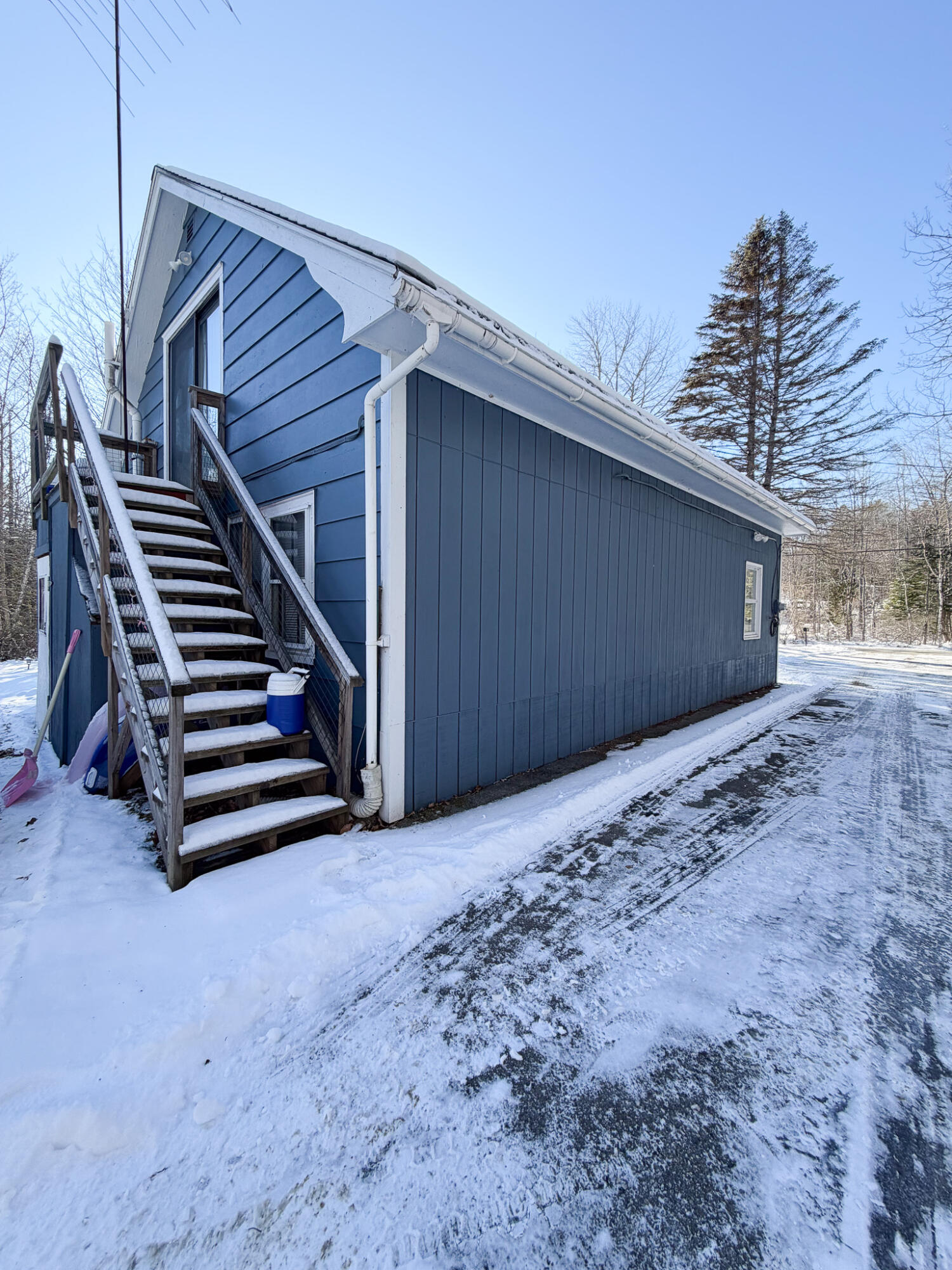 502 Newbury Neck Road Surry, ME 04684 - Photo 33 of 38 Back enterance