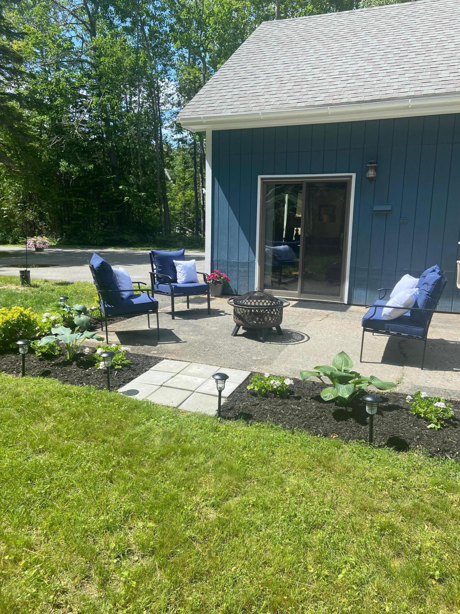 502 Newbury Neck Road Surry, ME 04684 - Photo 8 of 40 Patio and side yard