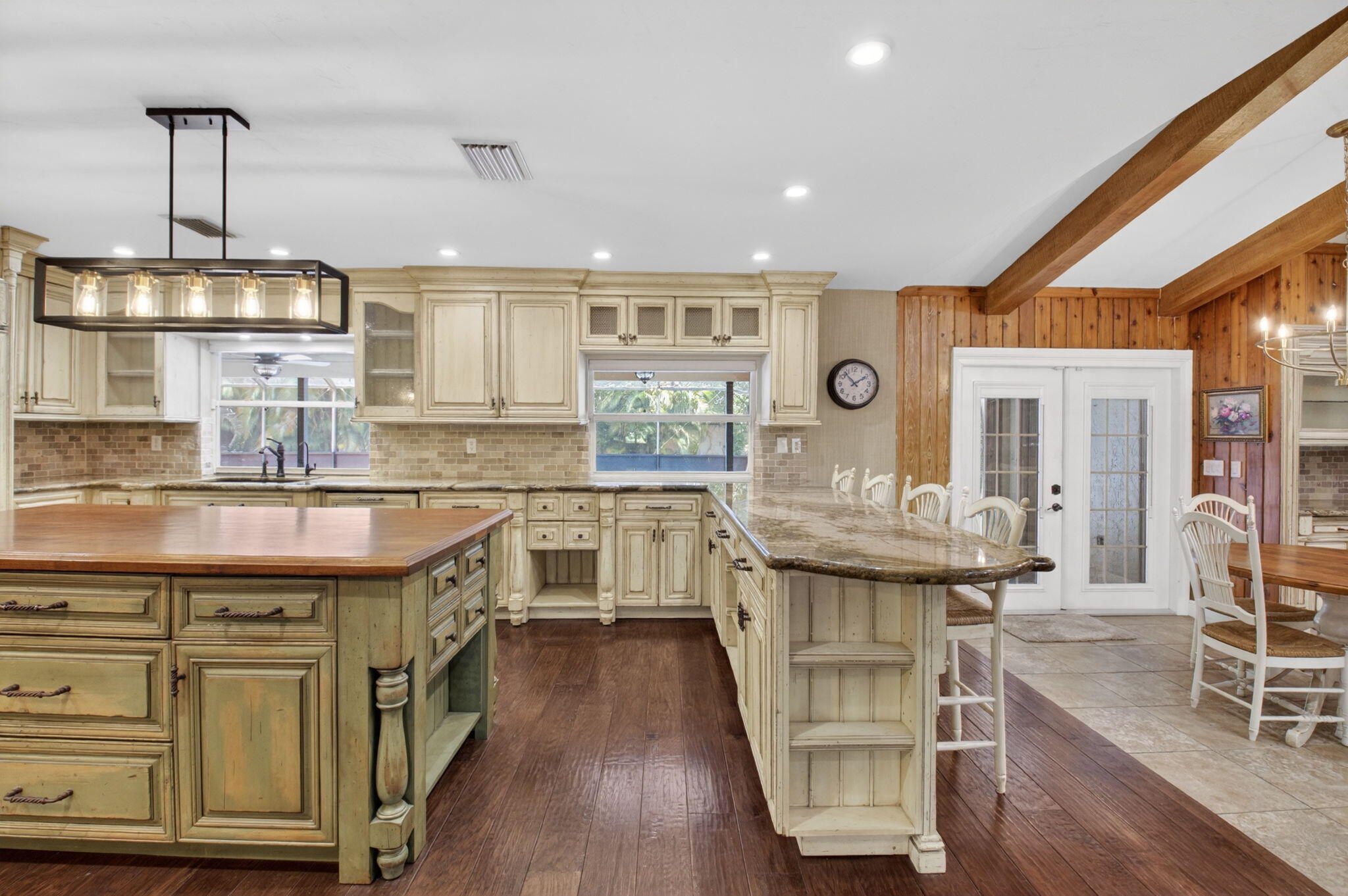 7332 Estrella Court Boca Raton, FL 33433 - Photo 10 of 81 10-web-or-mls-DSC_1526