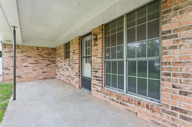 $185,000 | 504 North Emerson Street, Mart, TX 76664