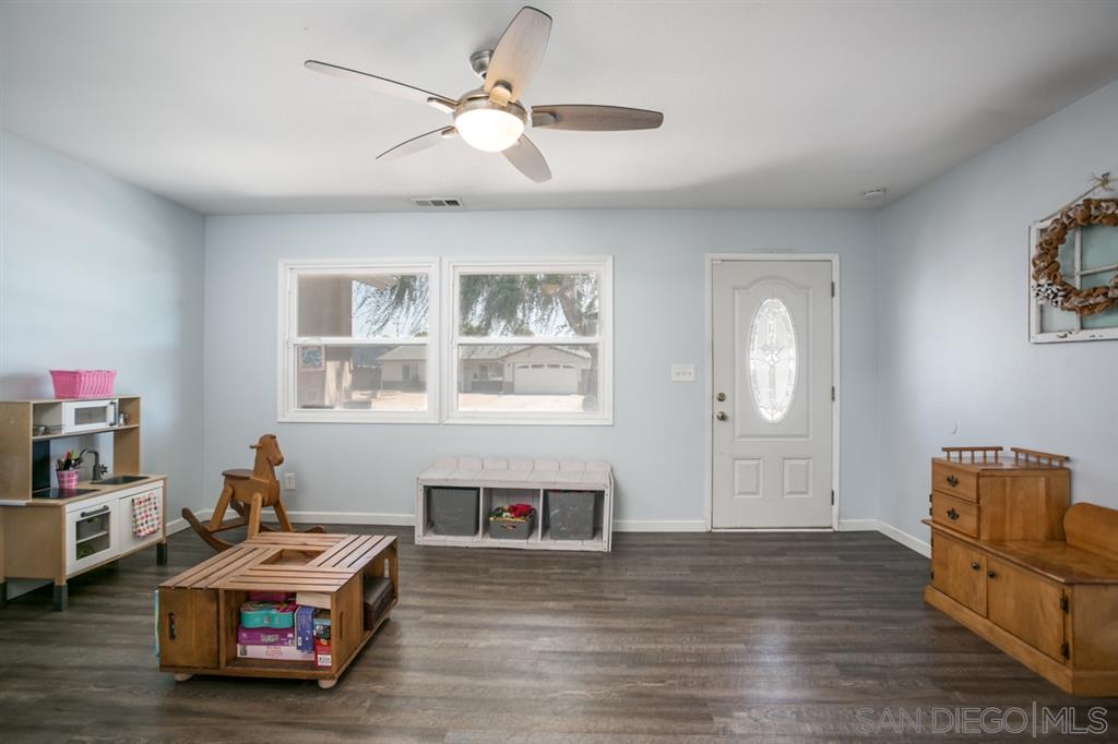 9775 Domer Road Santee, CA 92071 - Photo 6 of 24