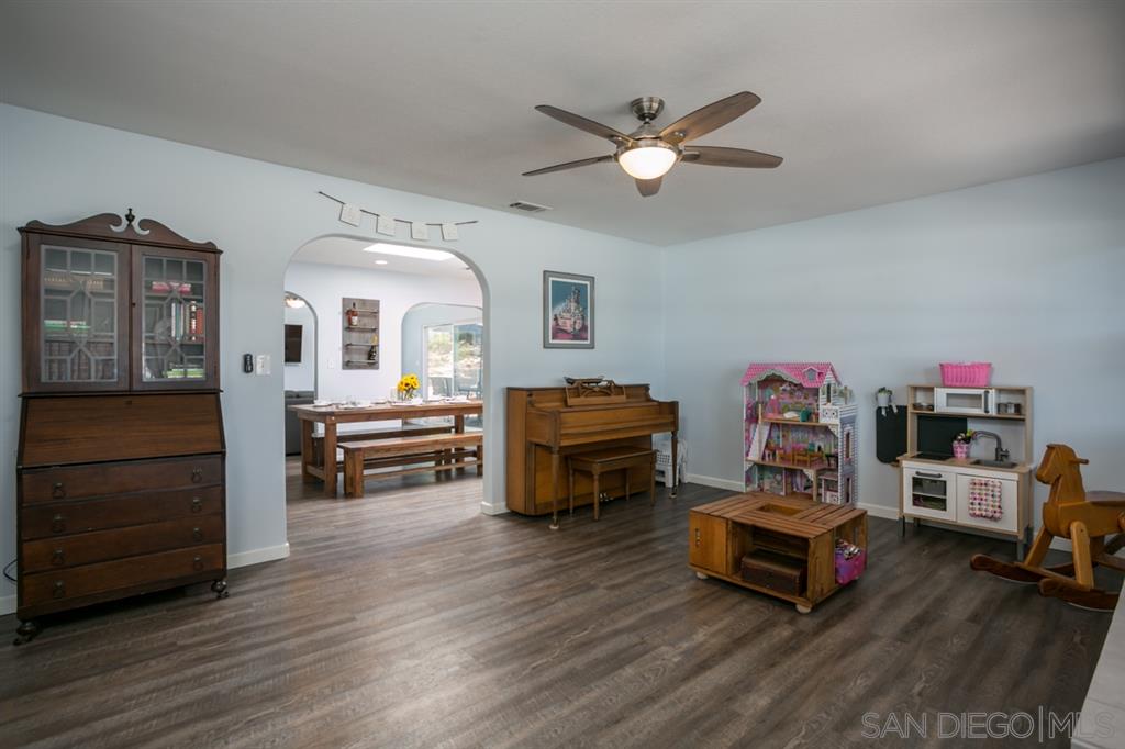 9775 Domer Road Santee, CA 92071 - Photo 7 of 24