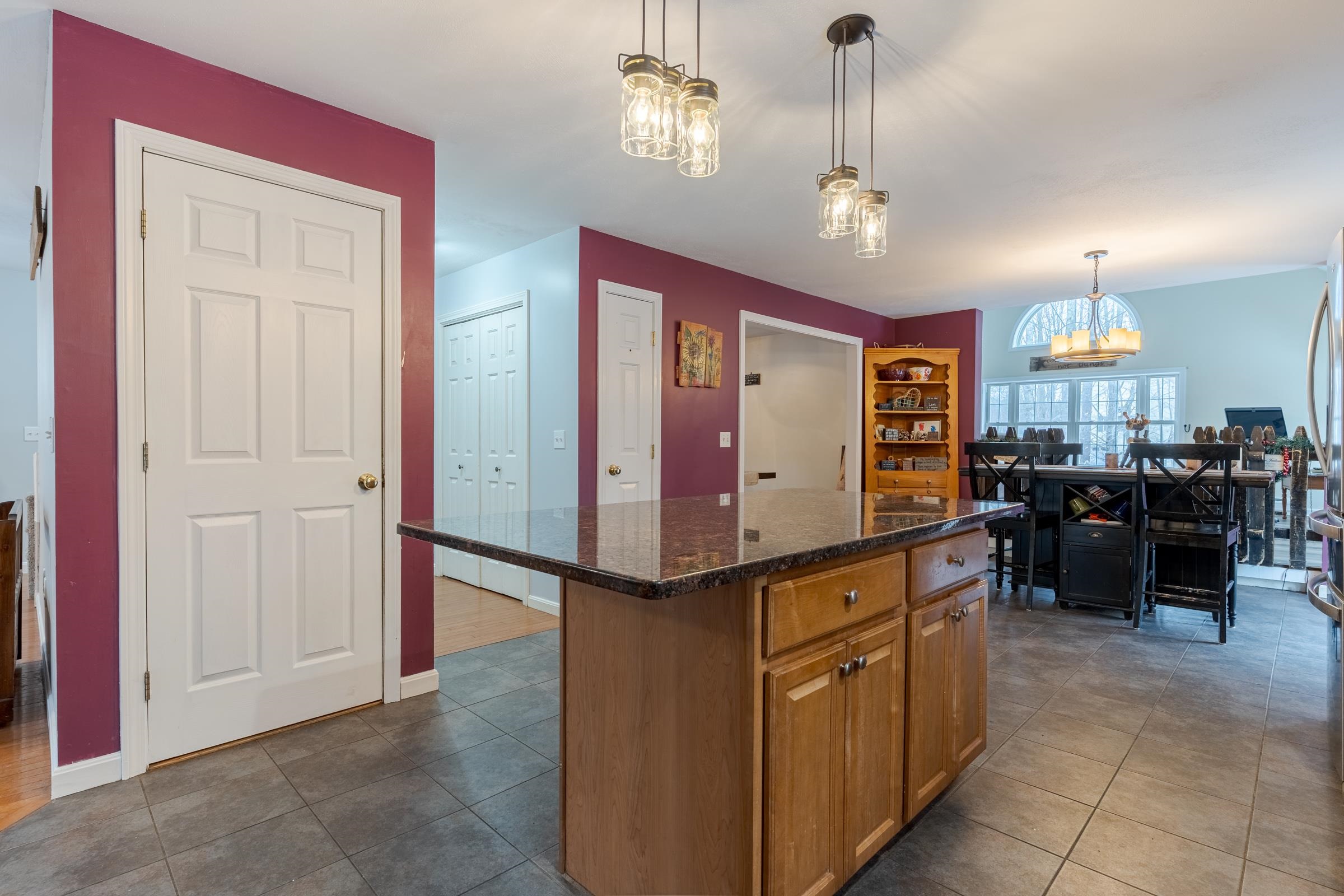 94 Winkley Farm Lane Rochester, NH 03867 - Photo 11 of 29