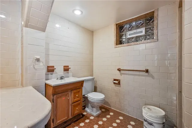 $600,000 | 3145 Scenic Drive, Mars, PA 16046