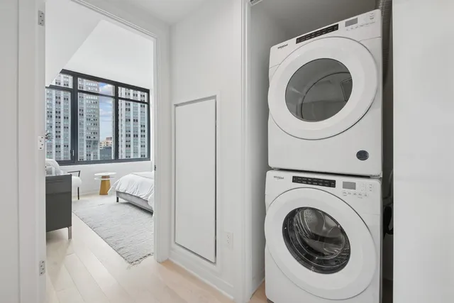 $1,015,000 | 155 Bay Street, Unit 1605, Jersey City, NJ 07302