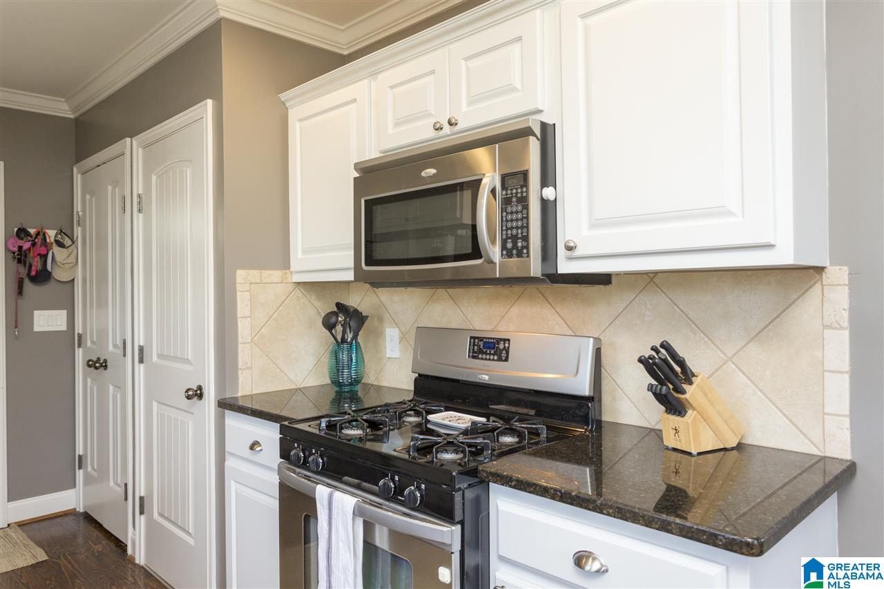2216 Shades Crest Road Birmingham, AL 35216 - Photo 13 of 39