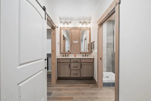 $1,050,000 | 1829 West Smoke Tree Avenue, Athol, ID 83801