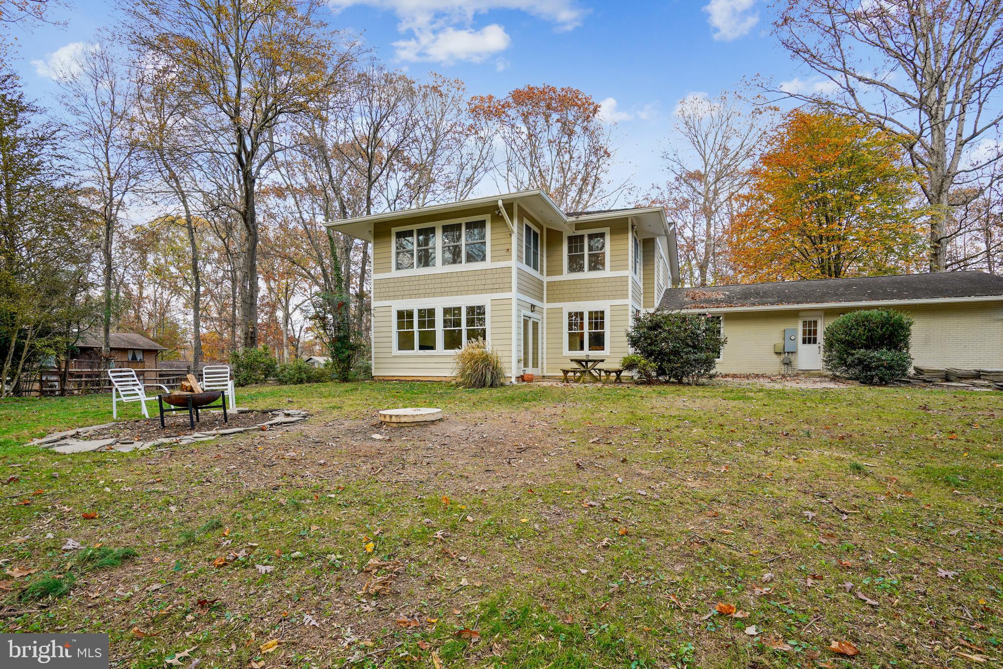 3206 Fox Mill Road Oakton, VA 22124 - Photo 3 of 56 FR & MASTER BR W/PICTURESQUE VIEWS