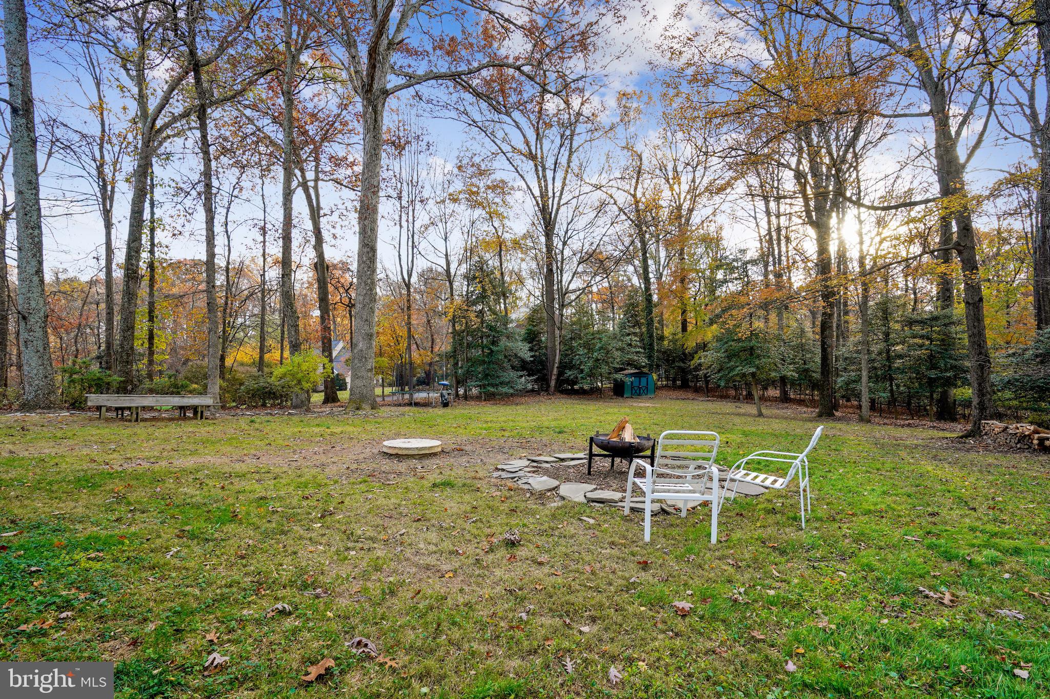 3206 Fox Mill Road Oakton, VA 22124 - Photo 4 of 56 HUGE BACKYARD...MANY POSSIBILITIES!