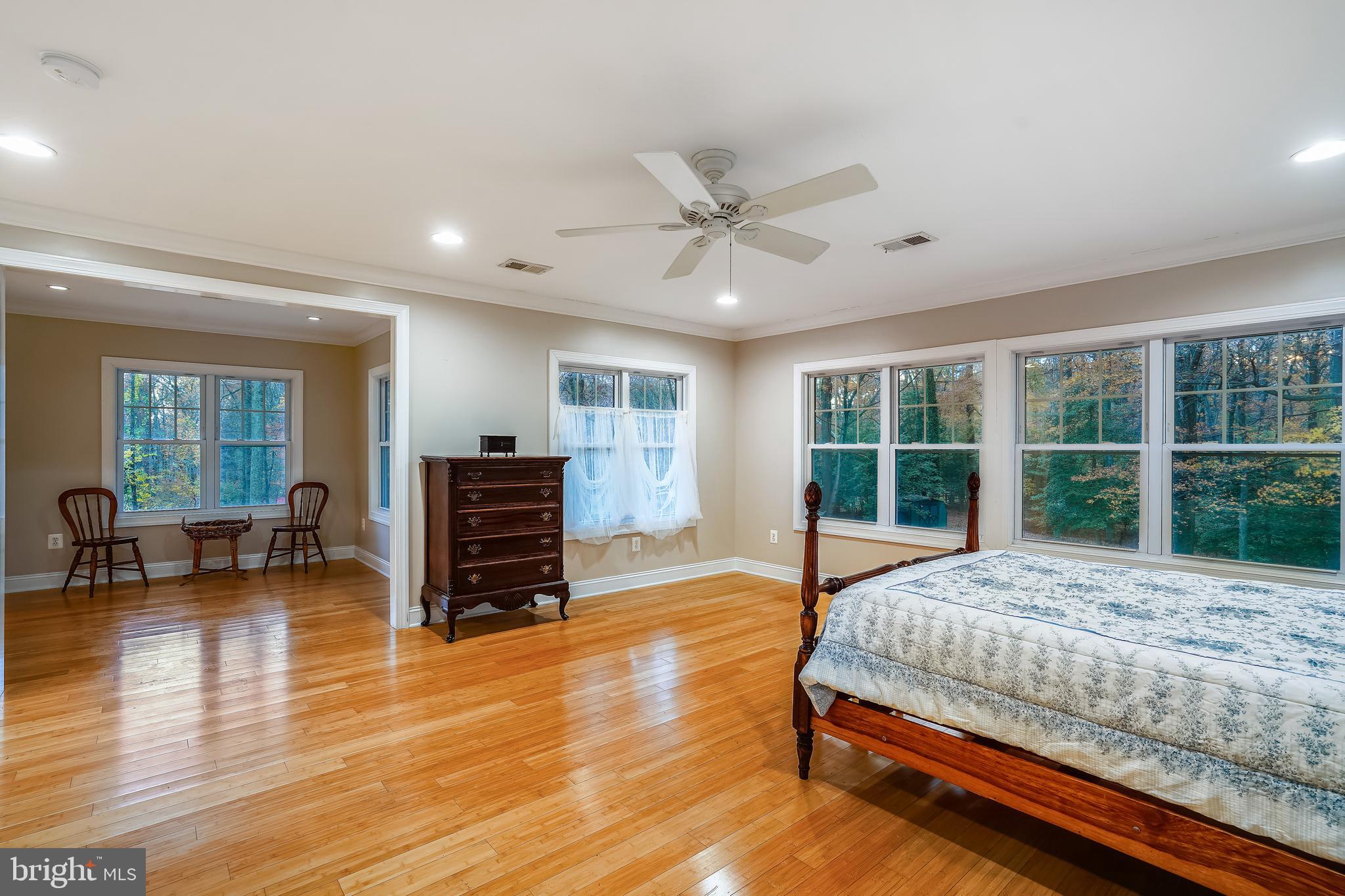 3206 Fox Mill Road Oakton, VA 22124 - Photo 33 of 56 MASTER SUITE