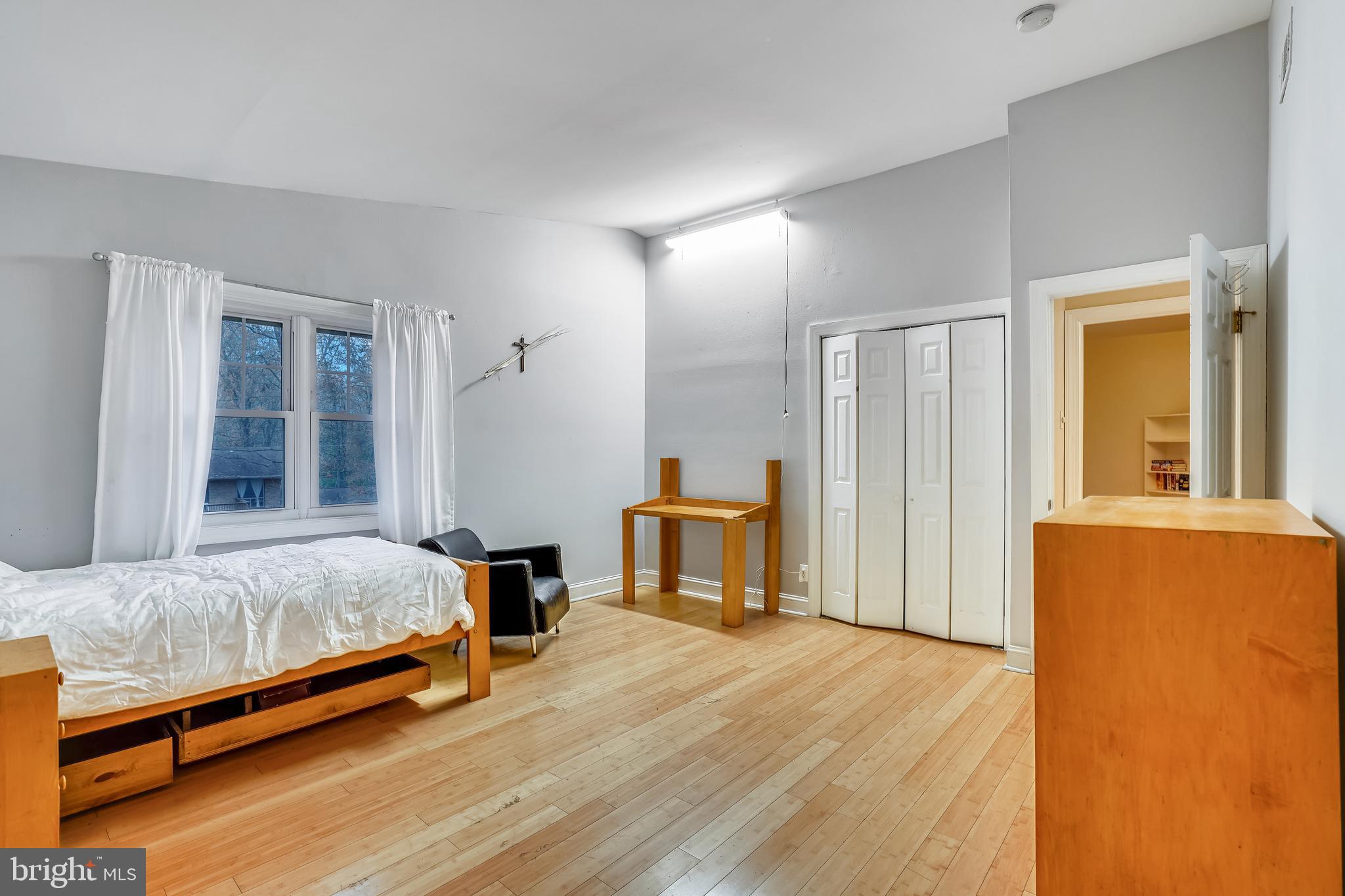 3206 Fox Mill Road Oakton, VA 22124 - Photo 45 of 56 UL BEDROOM