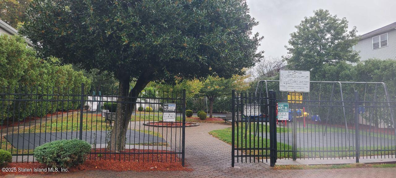 34 Lorraine Loop Staten Island, NY 10309 - Photo 32 of 33 a view of a park with a large trees