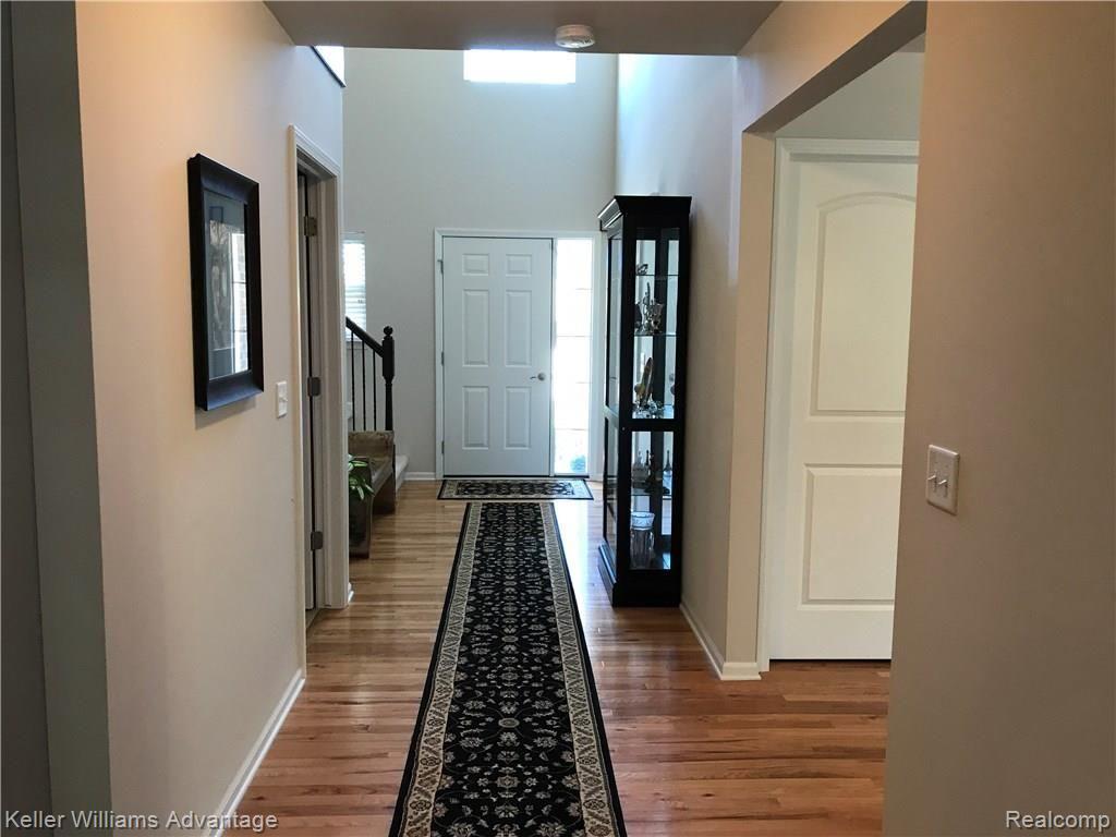 20557 Gill Road Livonia, MI 48152 - Photo 19 of 33 IMG_2274.JPG