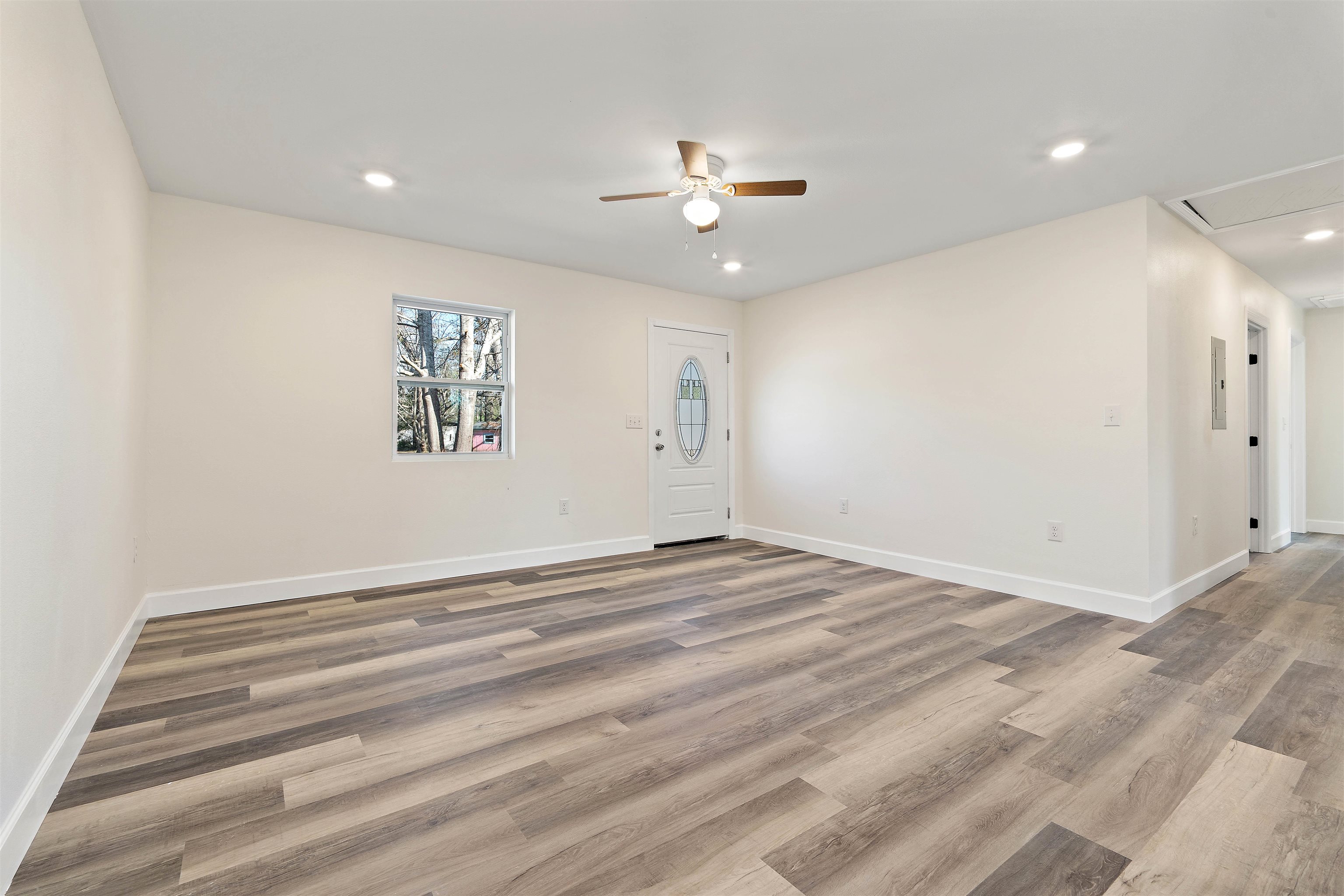 410 East Mango Street Bay Minette, AL 36507 - Photo 4 of 26