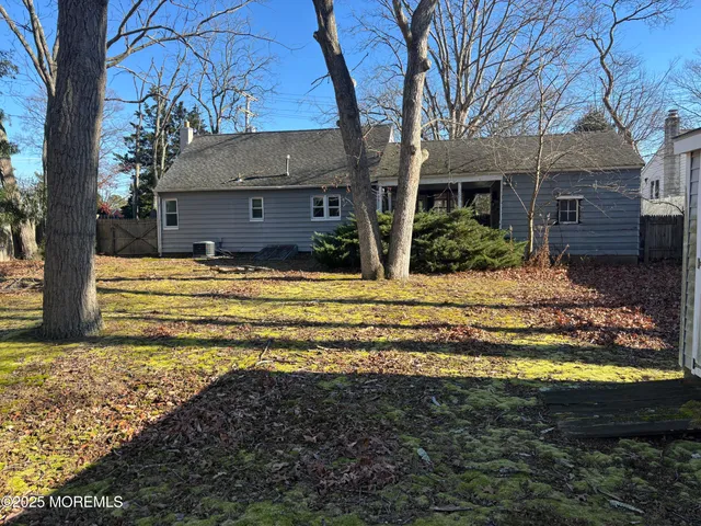 a house view with a outdoor space