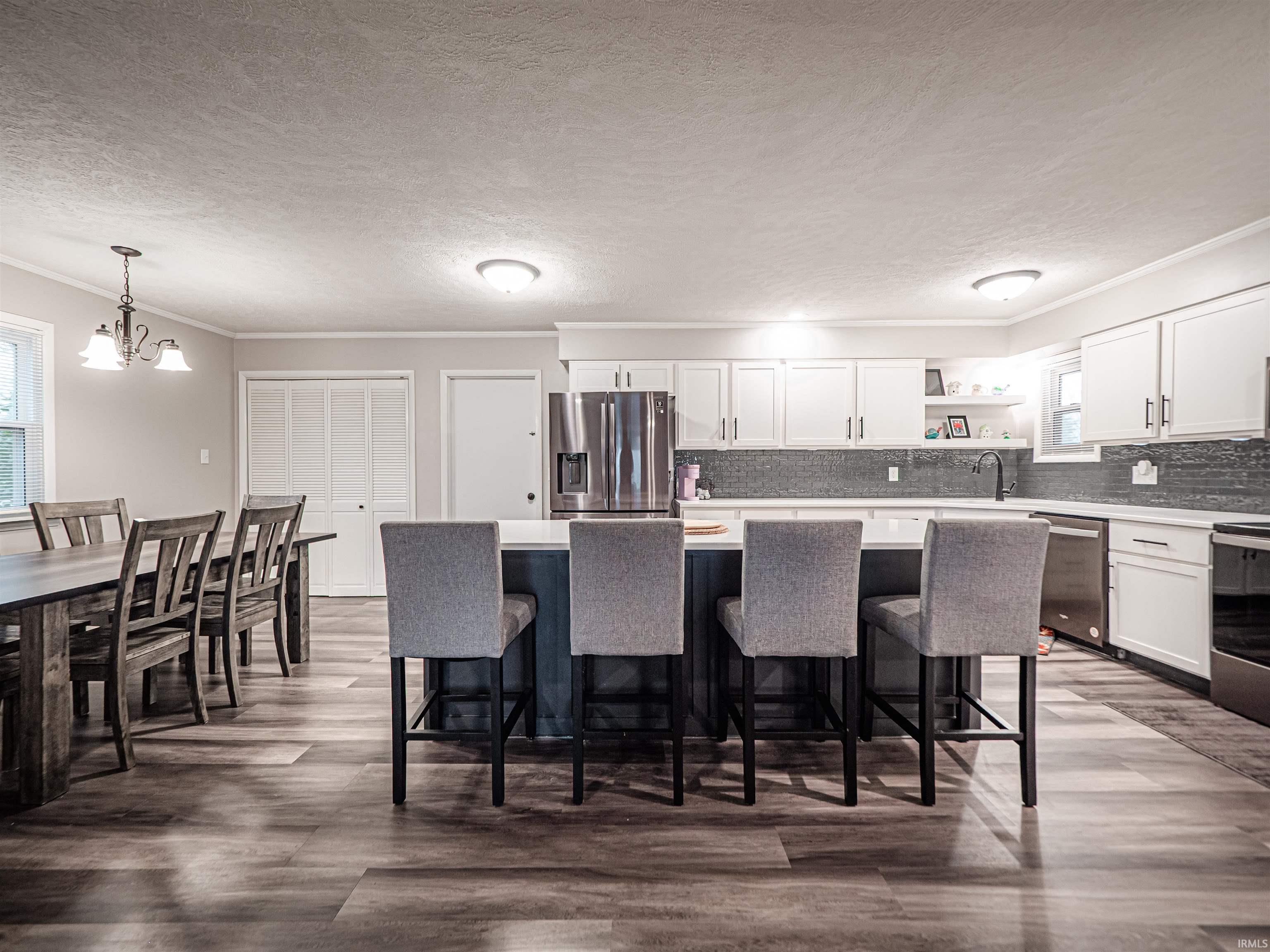 216 Hanover Road Evansville, IN 47710 - Photo 7 of 34