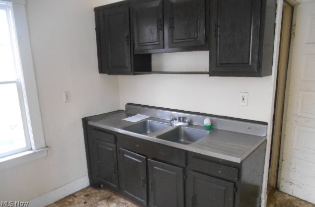 3157 Scranton Road Cleveland, OH 44109 - Photo 3 of 9 Gallery Image 3