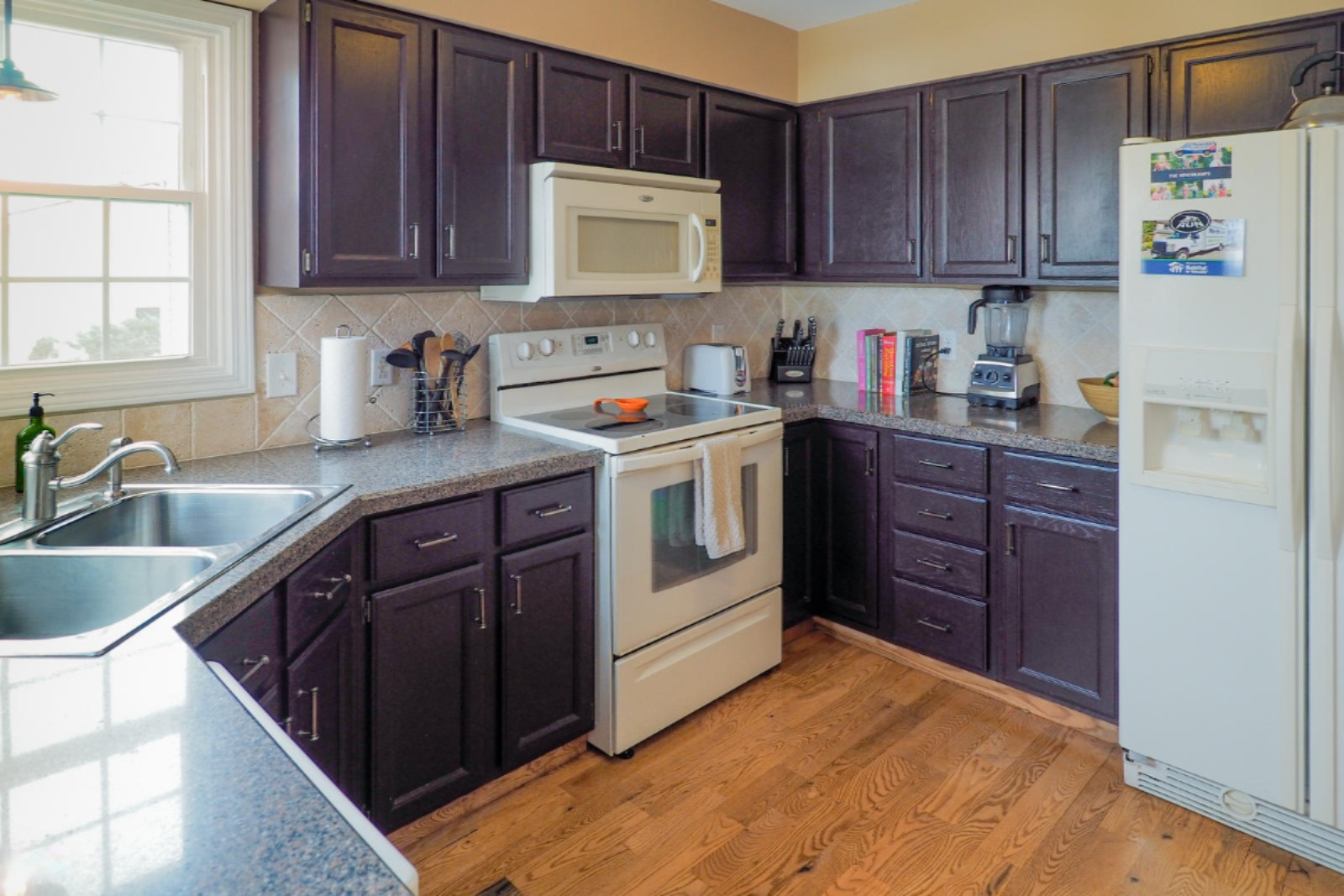 1522 Schuring Road Portage, MI 49024 - Photo 8 of 26 1522 Schuring Rd-108