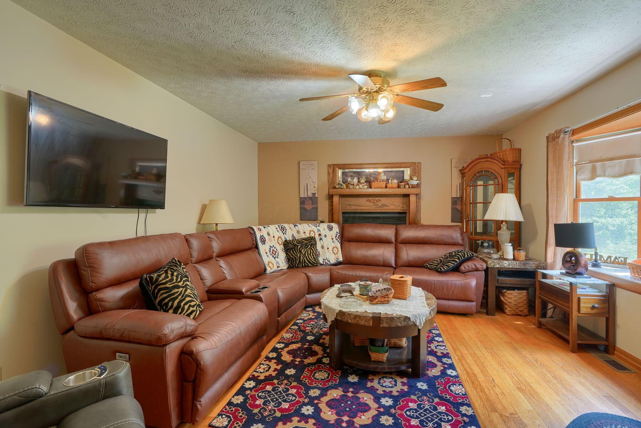531 Cox Road Chillicothe, OH 45601 - Photo 15 of 70 531 Cox Rd (37)
