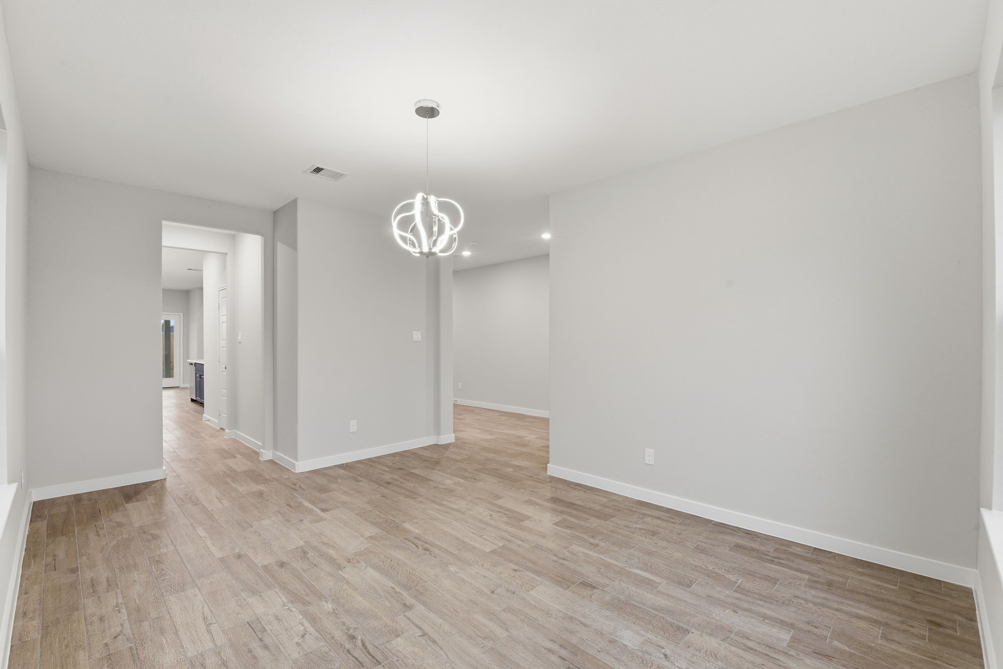 2415 Inlet Court Fresno, TX 77545 - Photo 8 of 50