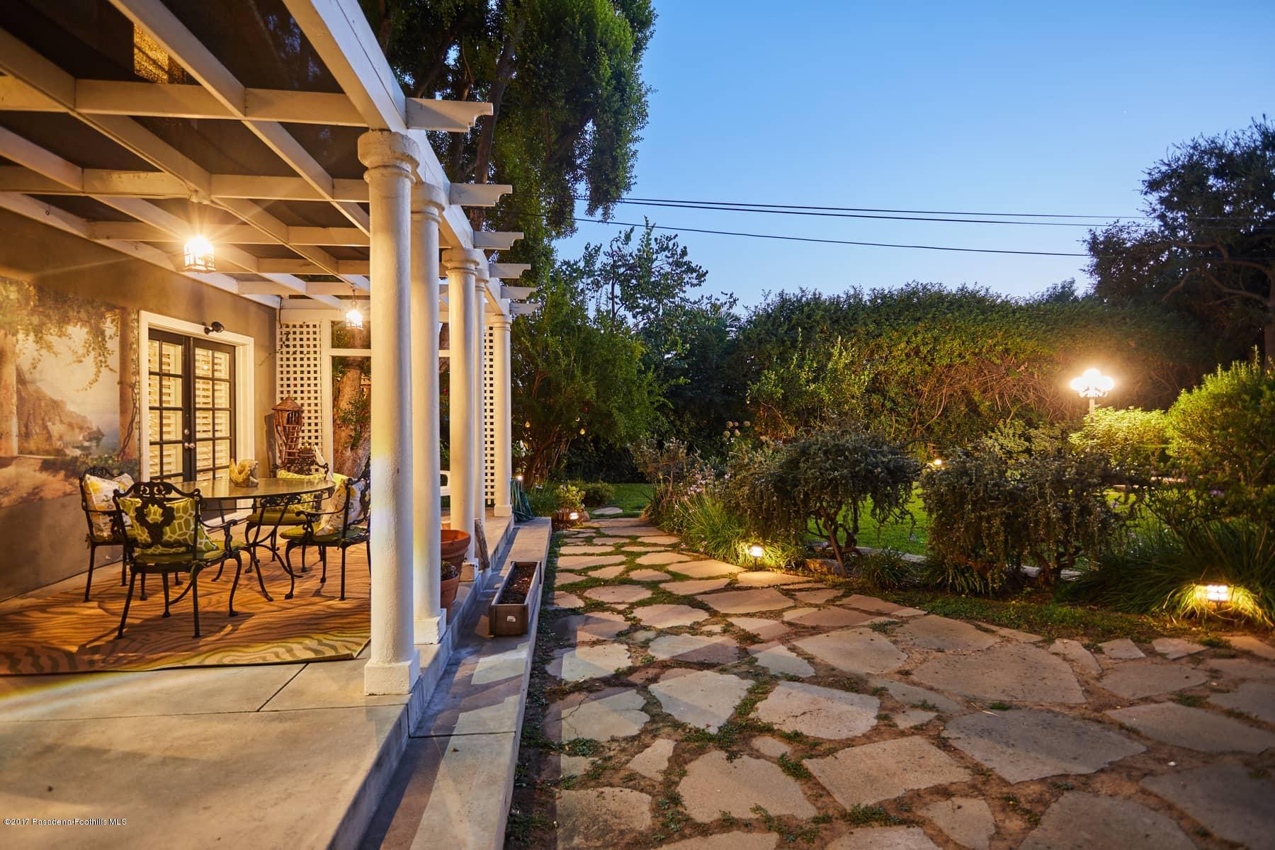 2177 Santa Rosa Avenue Altadena, CA 91001 - Photo 29 of 107 2177SantaRosaAve_028