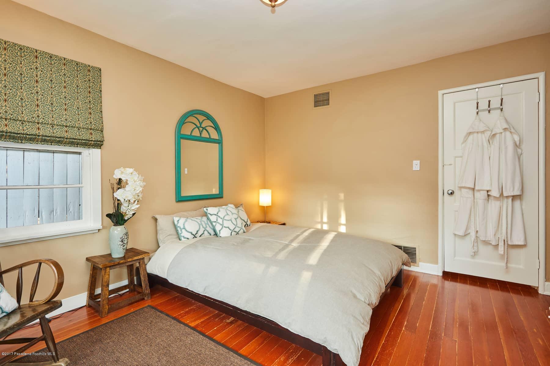 2177 Santa Rosa Avenue Altadena, CA 91001 - Photo 45 of 107 2177SantaRosaAve_044