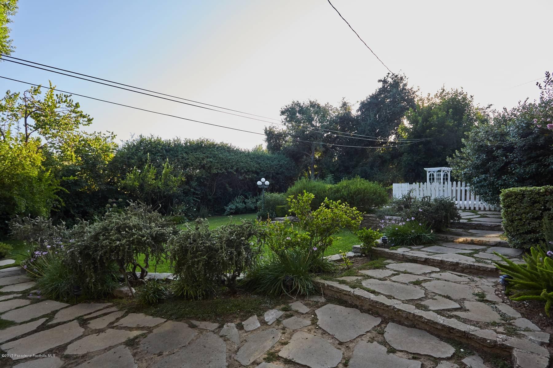 2177 Santa Rosa Avenue Altadena, CA 91001 - Photo 93 of 107 2177SantaRosaAve_092