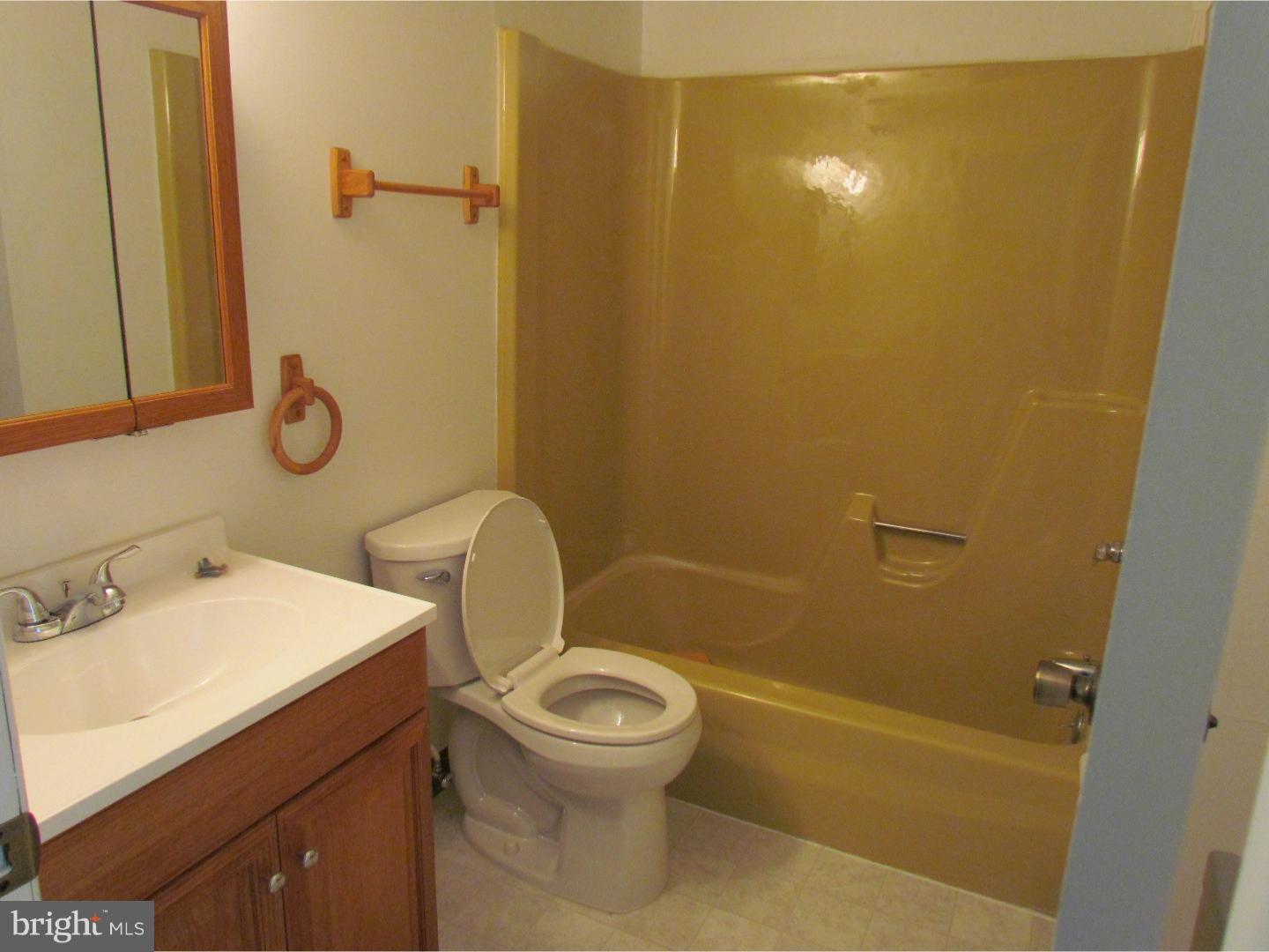 802 Winding Way Westville, NJ 08093 - Photo 10 of 14