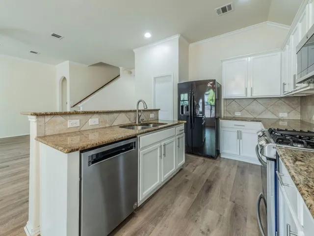 $2,795 | 18705 Falcon Pointe Boulevard, Pflugerville, TX 78660