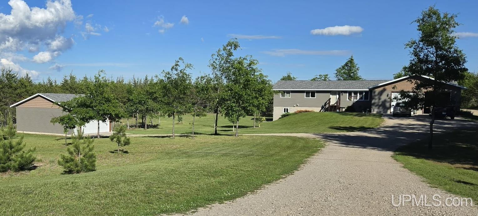 8960 County 513 T Road Rapid River, MI 49878 - Photo 2 of 44