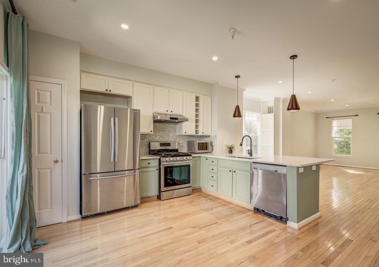 9441 Fields Road Gaithersburg, MD 20878 - Photo 18 of 35 Gallery Image 18