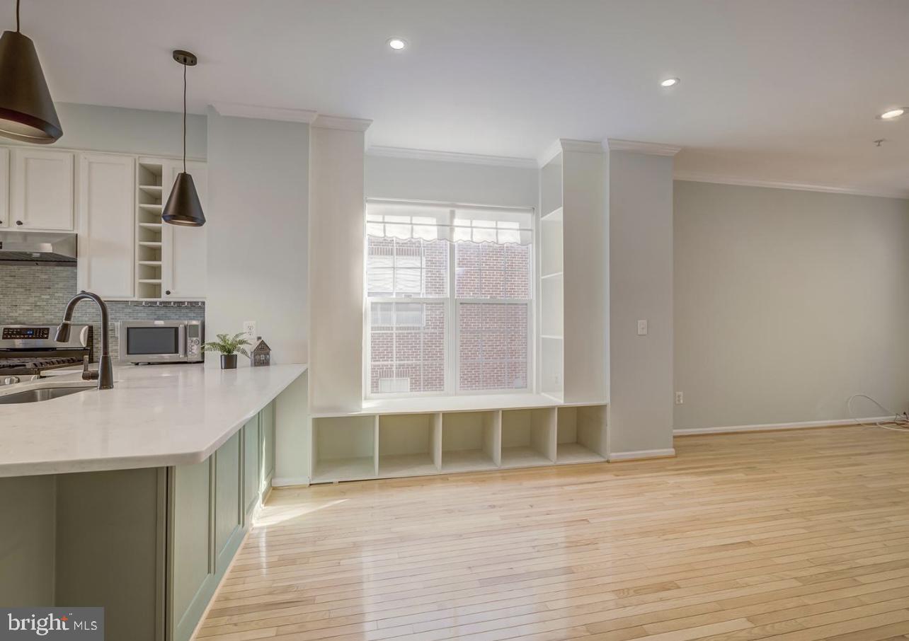 9441 Fields Road Gaithersburg, MD 20878 - Photo 10 of 35 Gallery Image 10