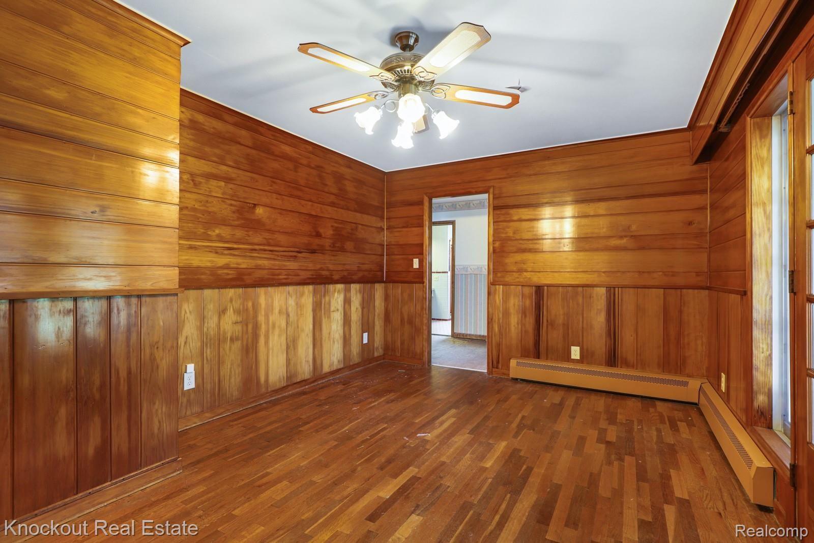 4835 King Road Saginaw, MI 48601 - Photo 17 of 35 4835 King Rd Bridgeport -18.jpg
