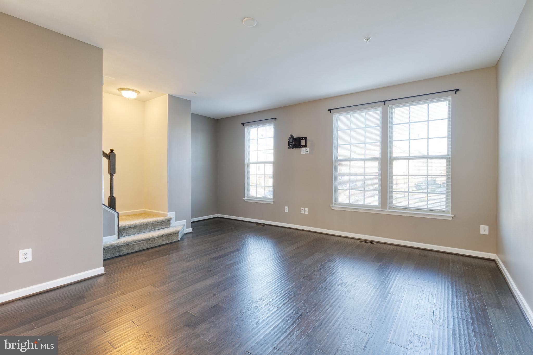 7635 Telamon Way Hanover, MD 21076 - Photo 8 of 34