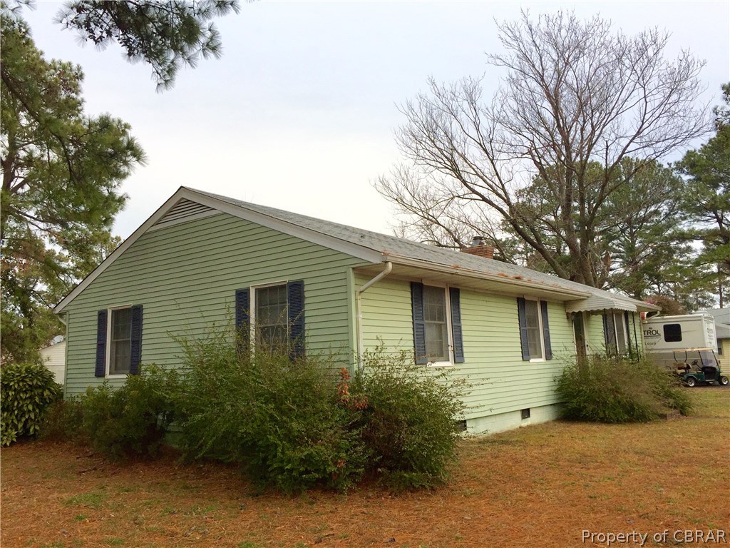 1115 Timberneck Road Deltaville, VA 23043 - Photo 5 of 19 Gallery Image 5