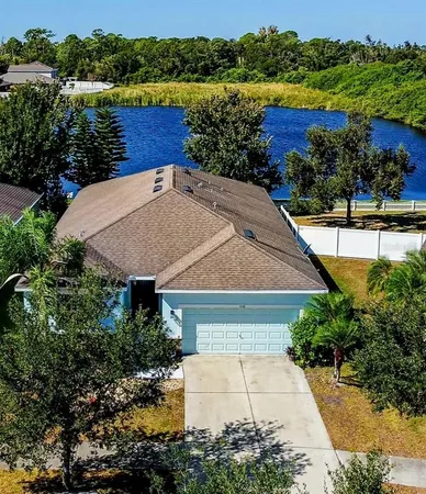 $319,000 | 1110 Lauren Manor Loop, Ruskin, FL 33570
