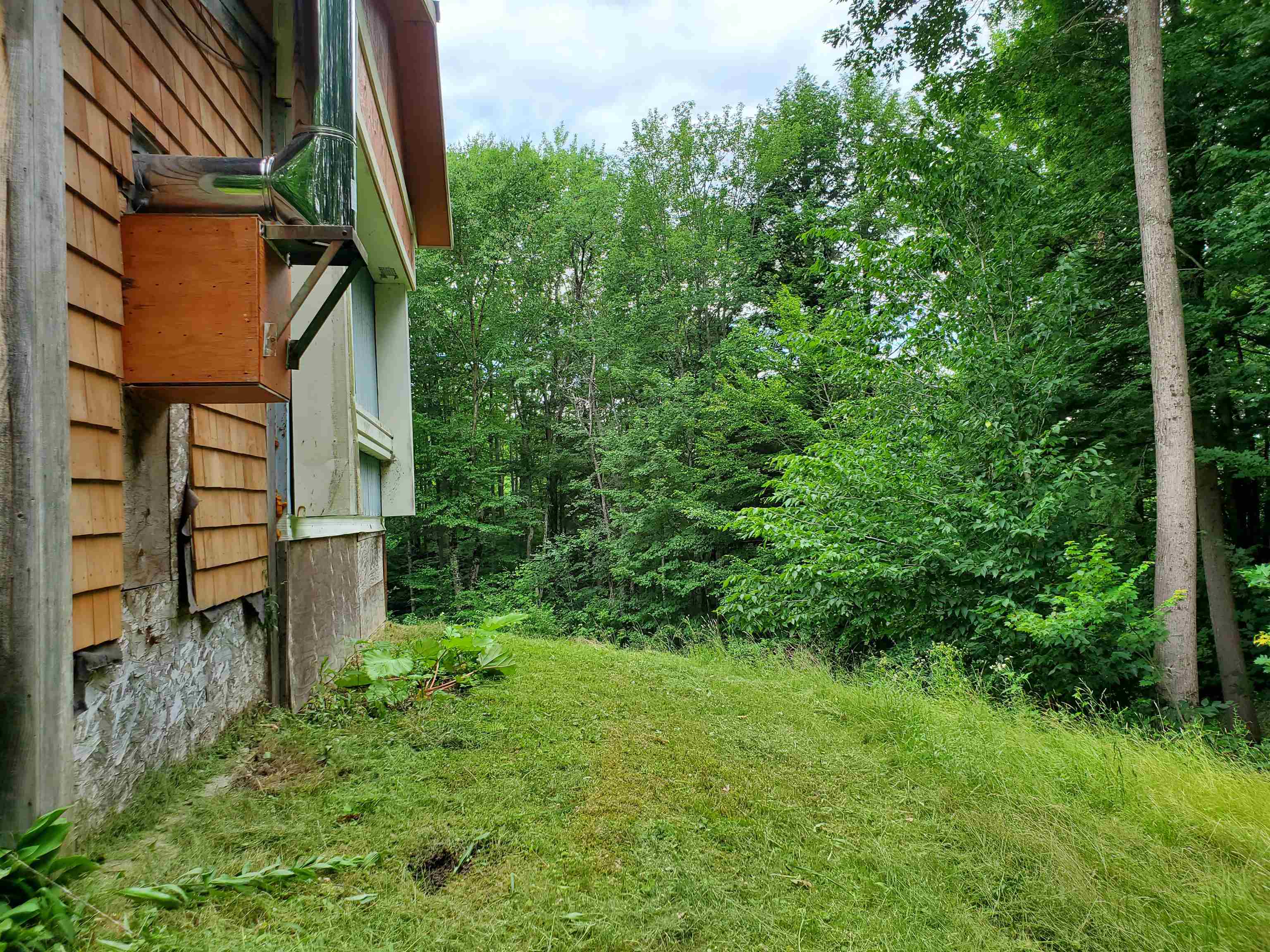 49 Whitcher Road Newport, NH 03773 - Photo 4 of 38