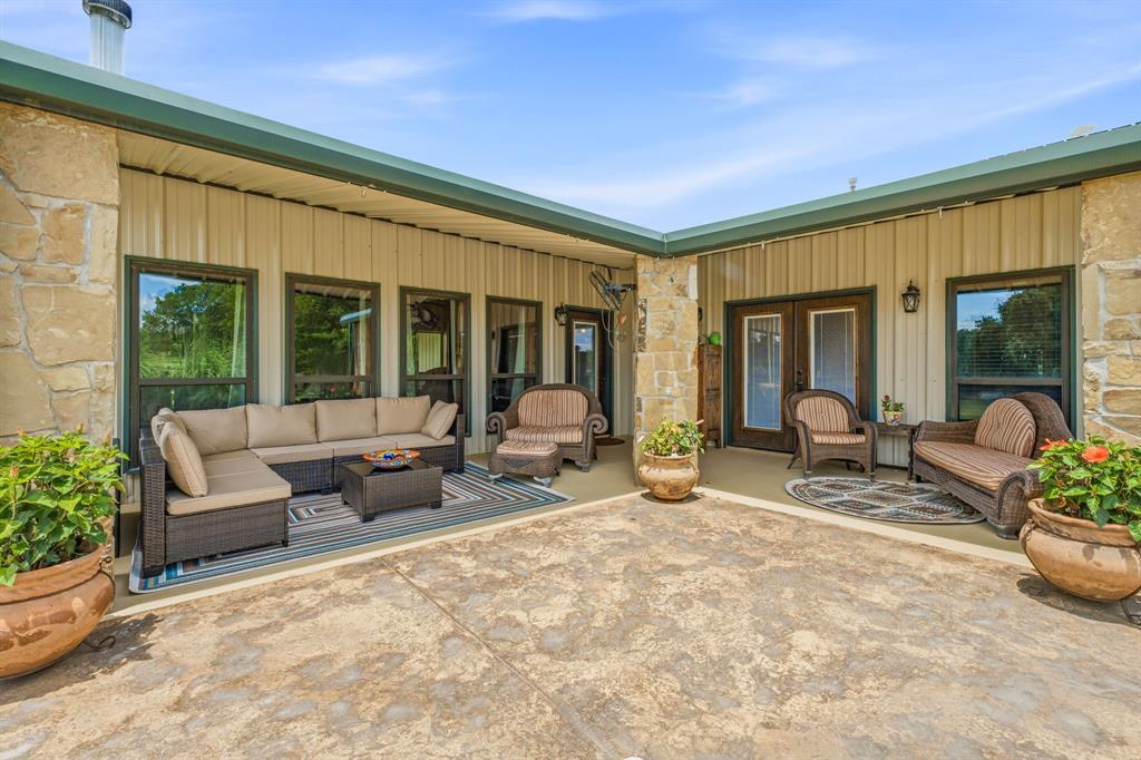 261 Dub Lane Weatherford, TX 76088 - Photo 18 of 40