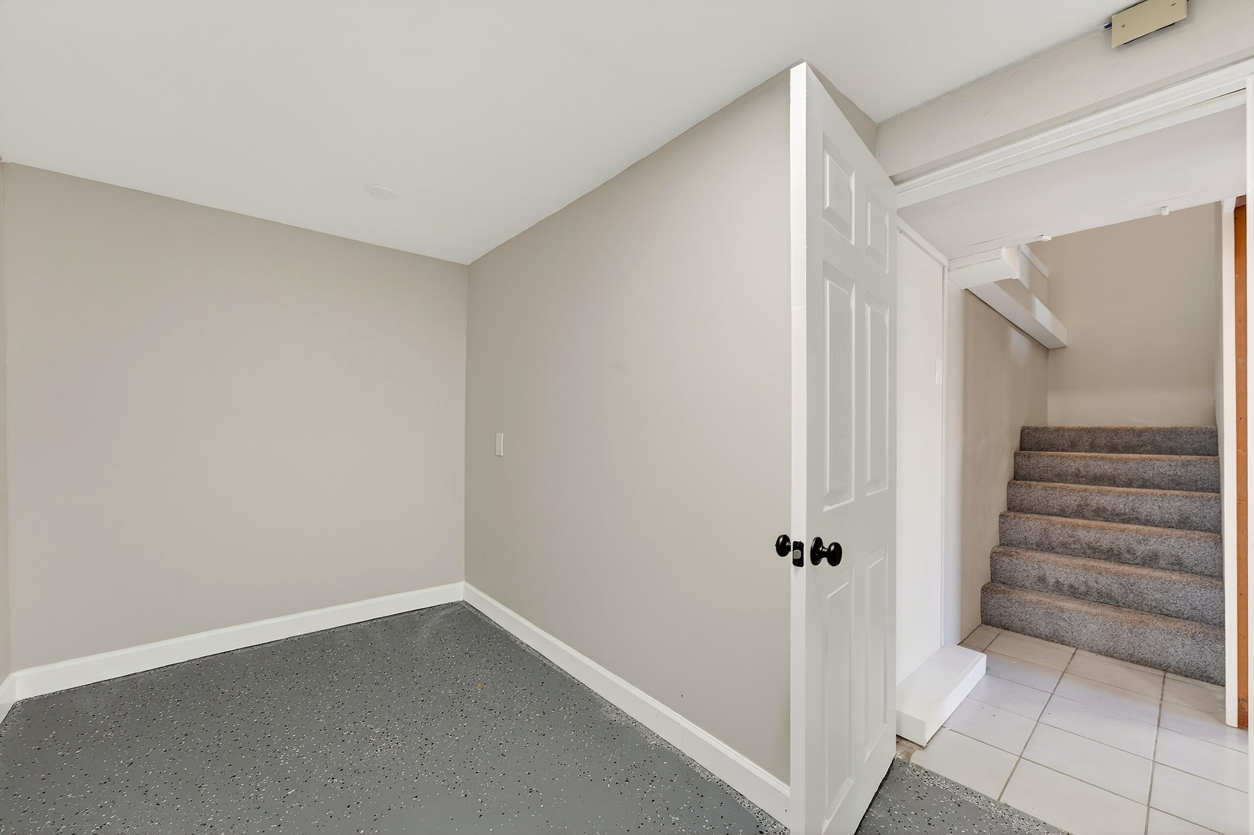 1775 Falls Road Grafton, WI 53024 - Photo 35 of 40 DH100821