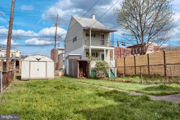 $104,000 | 143 South Maple Street, Mount Carmel, PA 17851