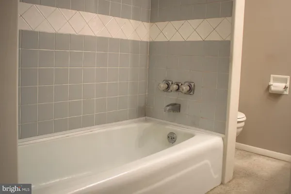 $104,000 | 143 South Maple Street, Mount Carmel, PA 17851