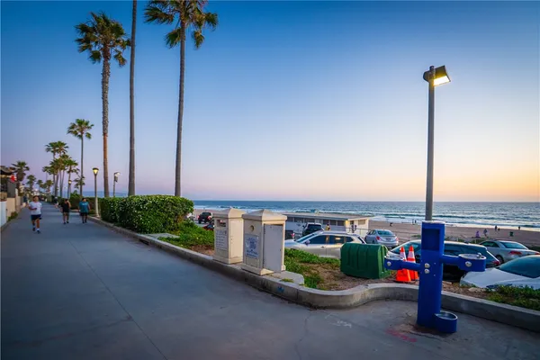 $2,650,000 | 126 43rd Street, Manhattan Beach, CA 90266