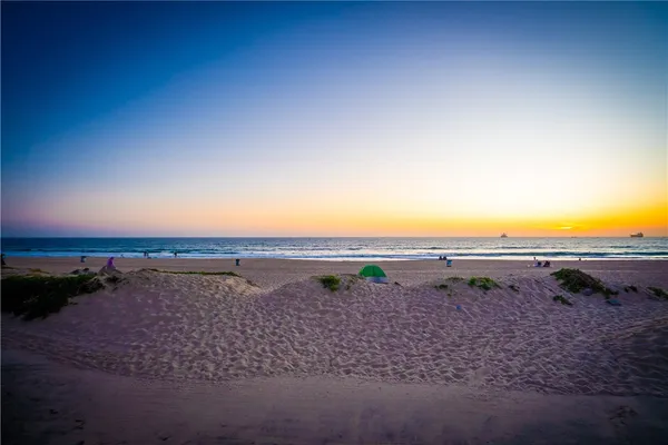 $2,650,000 | 126 43rd Street, Manhattan Beach, CA 90266