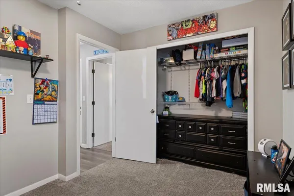 $239,900 | 11 Birch Lake Drive, Sherman, IL 62684