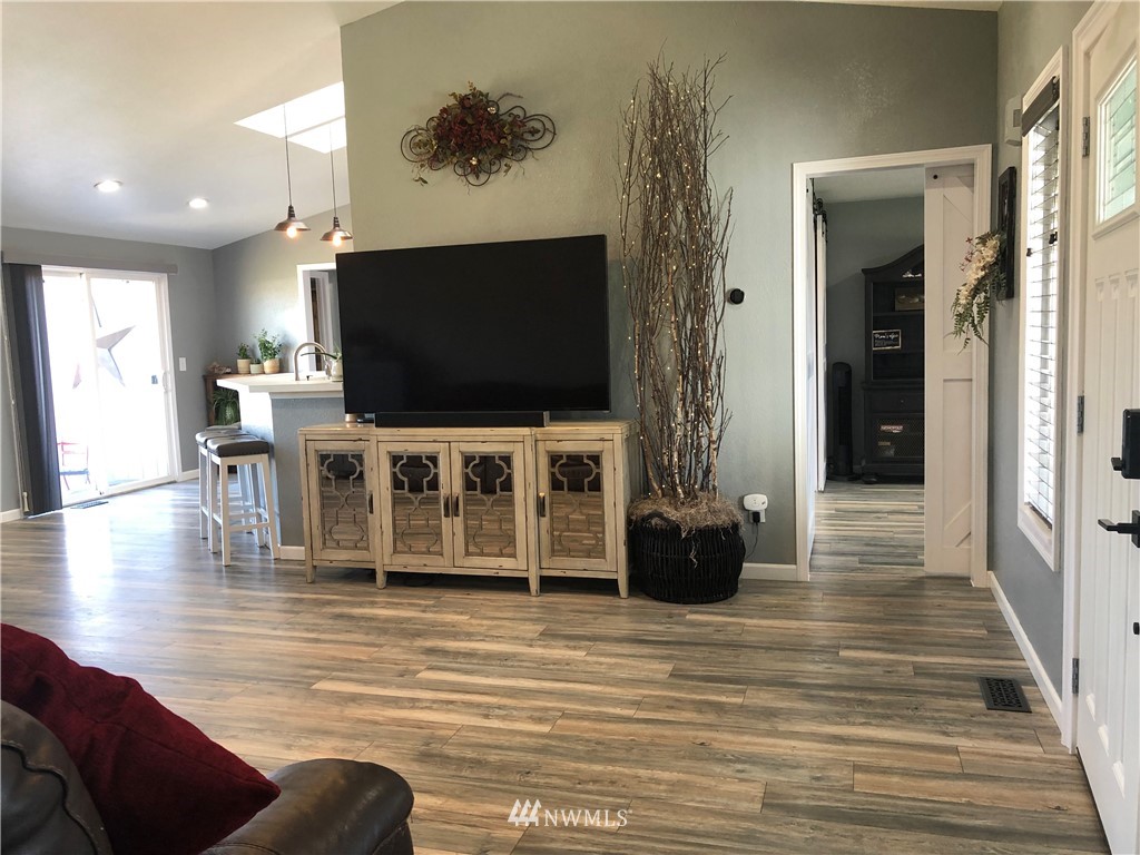 9131 Applegate Loop Southwest Rochester, WA 98579 - Photo 10 of 32 a view of a living room