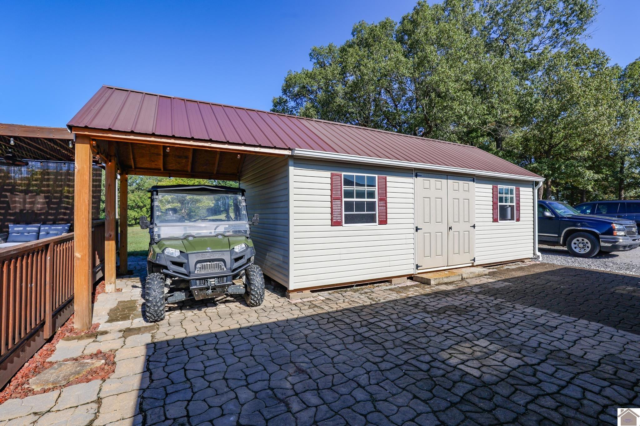 1450 Tiline Road Tiline, KY 42083 - Photo 44 of 48 Shed