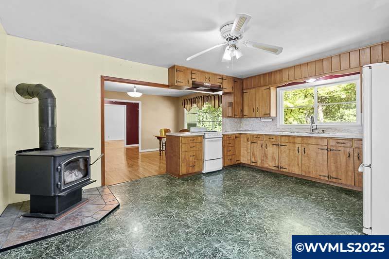 13530 Fishback Road Monmouth, OR 97361 - Photo 12 of 50