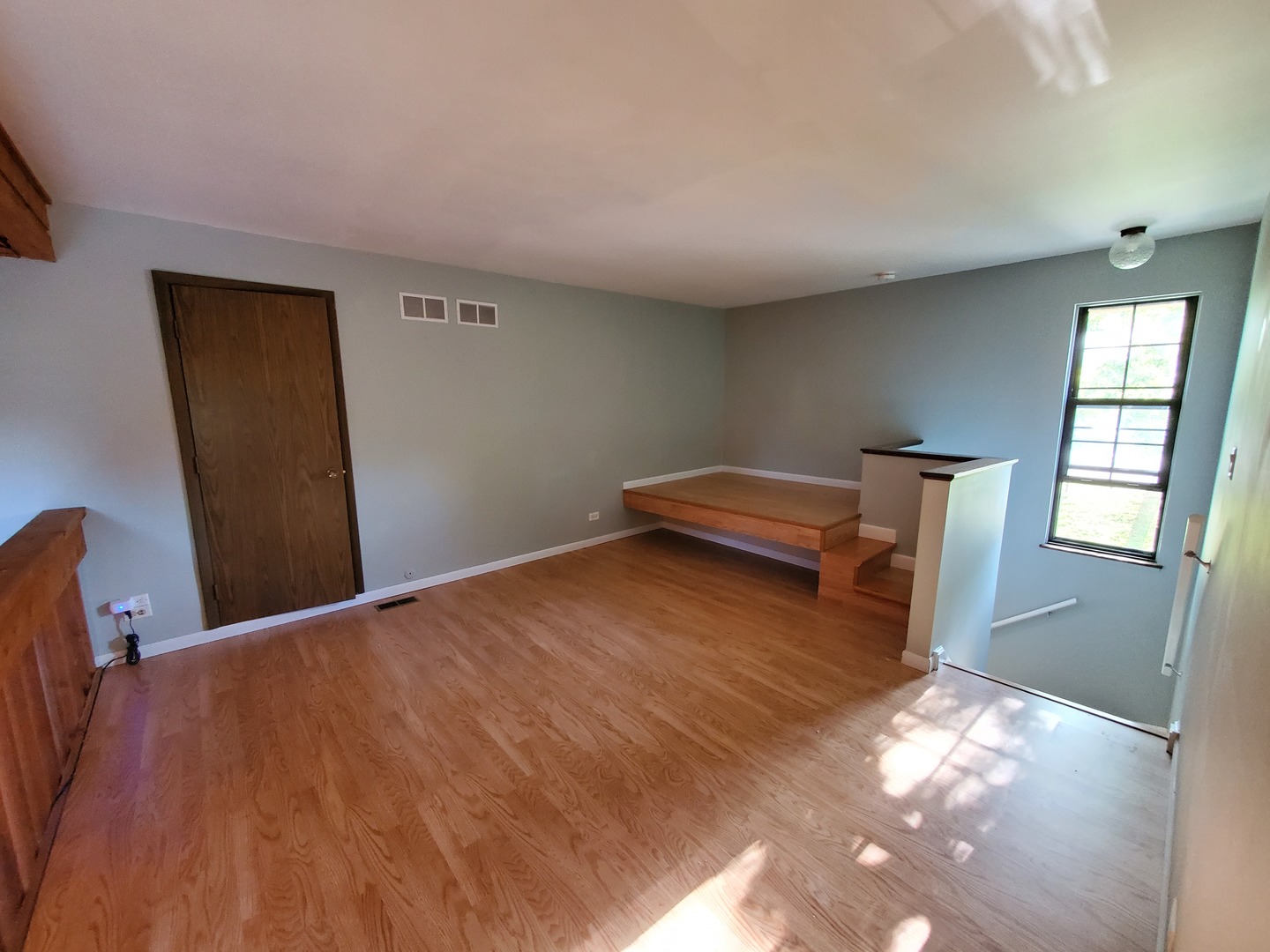726 Chandler Road Gurnee, IL 60031 - Photo 20 of 43 a bedroom with bed and window
